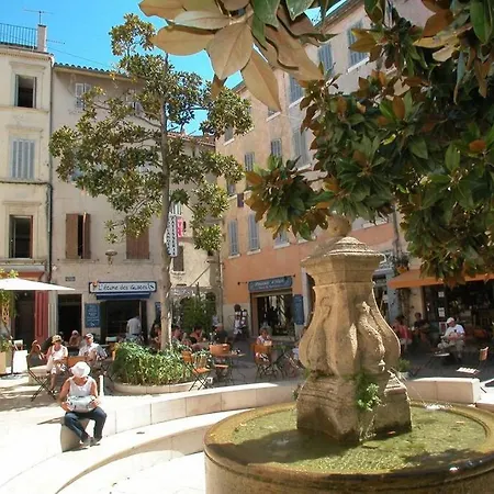 דירה Studio Cosy Sur La Plus Jolie Place+parking Prive
